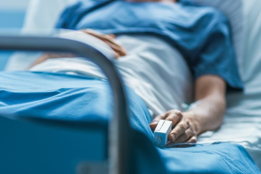 Dans les cas graves de dommages corporels causés par des parasites, une hospitalisation est également nécessaire. 